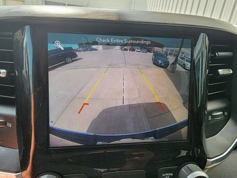 Used 2019 RAM 1500 Laramie image 17