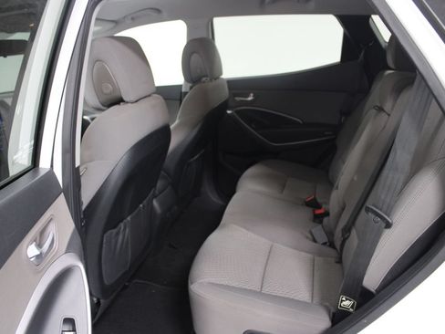 Used 2016 Hyundai Santa Fe Sport FWD image 17