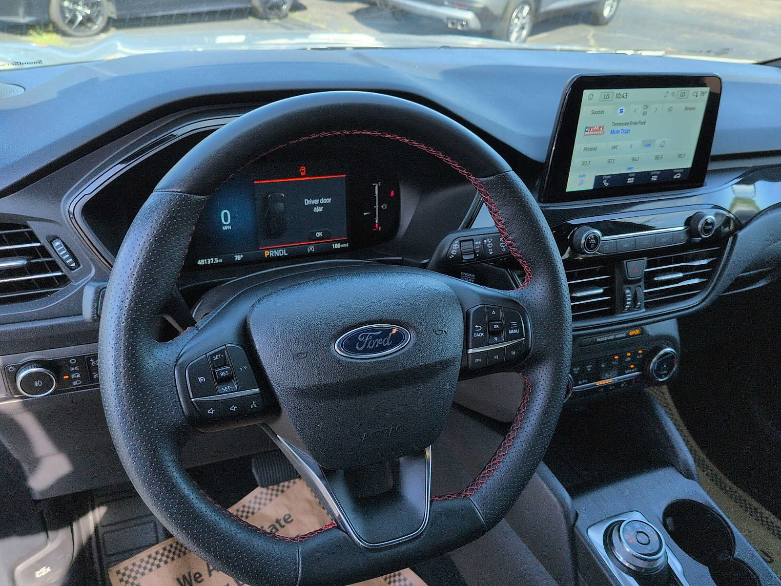 Used 2025 Ford Escape ST-Line Select AWD/4WD image 12