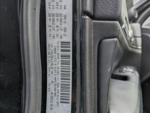 Used 2018 Jeep Grand Cherokee Limited w/ Luxury Group II image 16