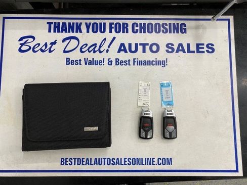 Used 2018 Audi SQ5 Premium Plus w/ Navigation Package image 9