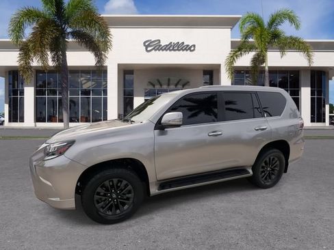 Used 2022 Lexus GX 460 Premium w/ Premium Package AWD/4WD image 7
