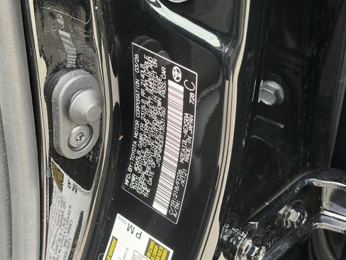 Certified 2026 Toyota Corolla SE w/ SE Package FWD image 30