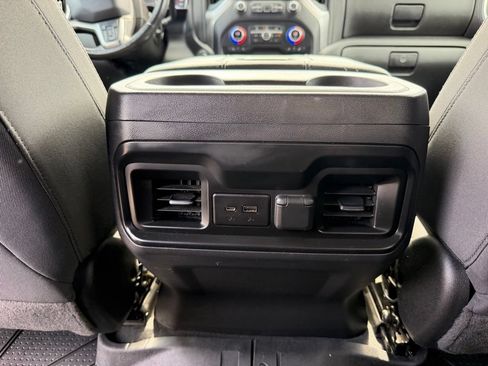 Used 2021 Chevrolet Silverado 1500 LT Trail Boss w/ Bed Protection Package AWD/4WD image 11