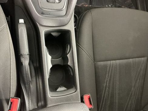 Used 2015 Ford Focus SE FWD image 29