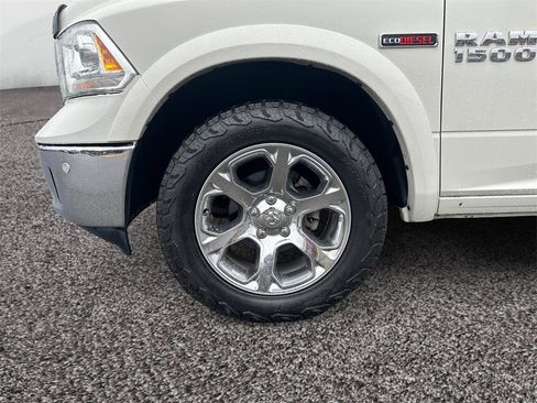 Used 2018 RAM 1500 Laramie w/ Convenience Group image 10