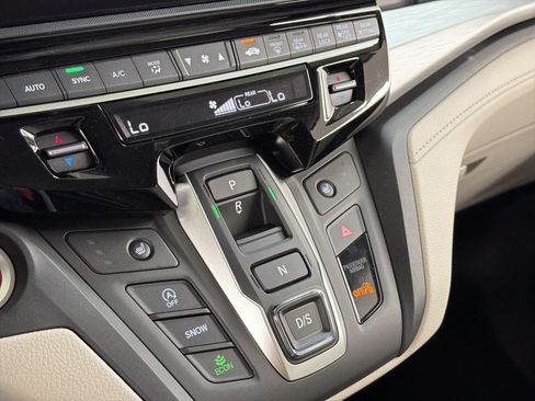New 2026 Honda Odyssey EX-L image 18