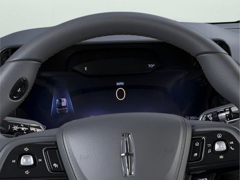 New 2026 Lincoln Aviator 2WD image 13