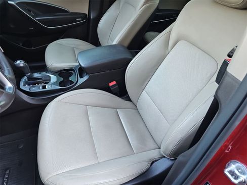 Used 2017 Hyundai Santa Fe Limited image 15