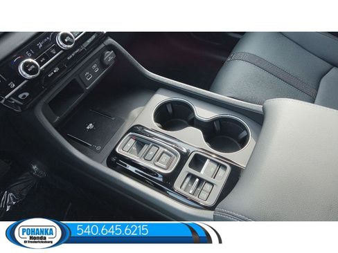 New 2025 Honda Pilot Touring image 22