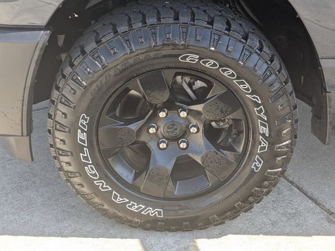 Used 2025 RAM 1500 Warlock AWD/4WD image 10