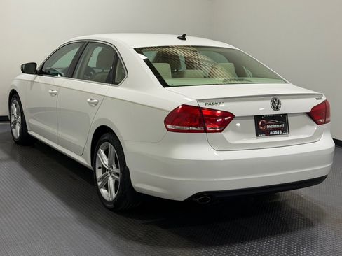 Used 2014 Volkswagen Passat 1.8T SE FWD image 5