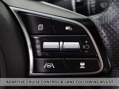 Used 2024 Kia Forte GT-Line w/ GT-Line Premium Package FWD image 6