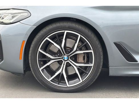 Used 2021 BMW 540i w/ M Sport Package image 31