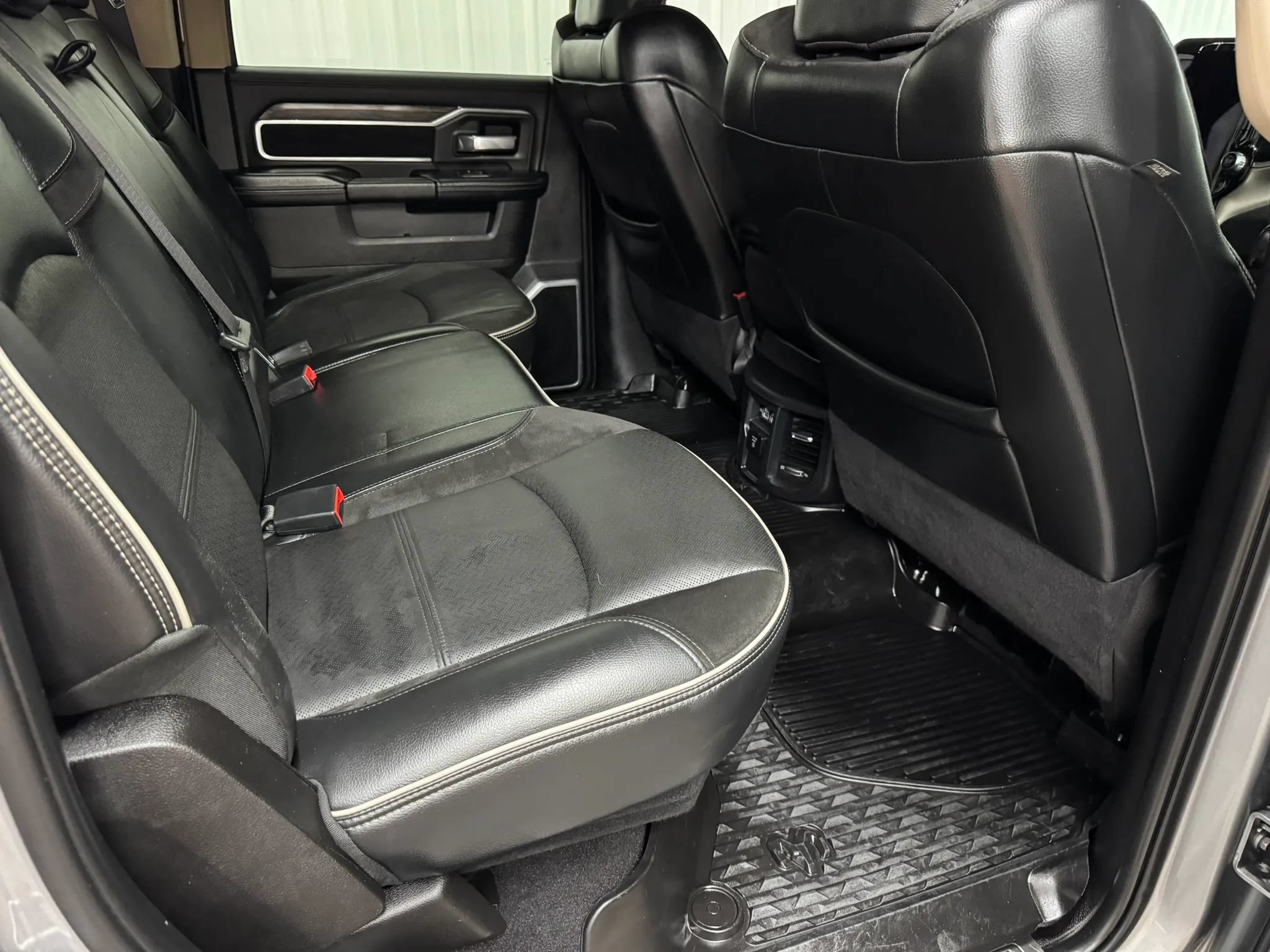 Used 2021 RAM 2500 Laramie AWD/4WD image 17