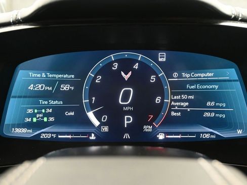 Used 2021 Chevrolet Corvette Stingray Premium Cpe w/ Z51 Performance Package image 10