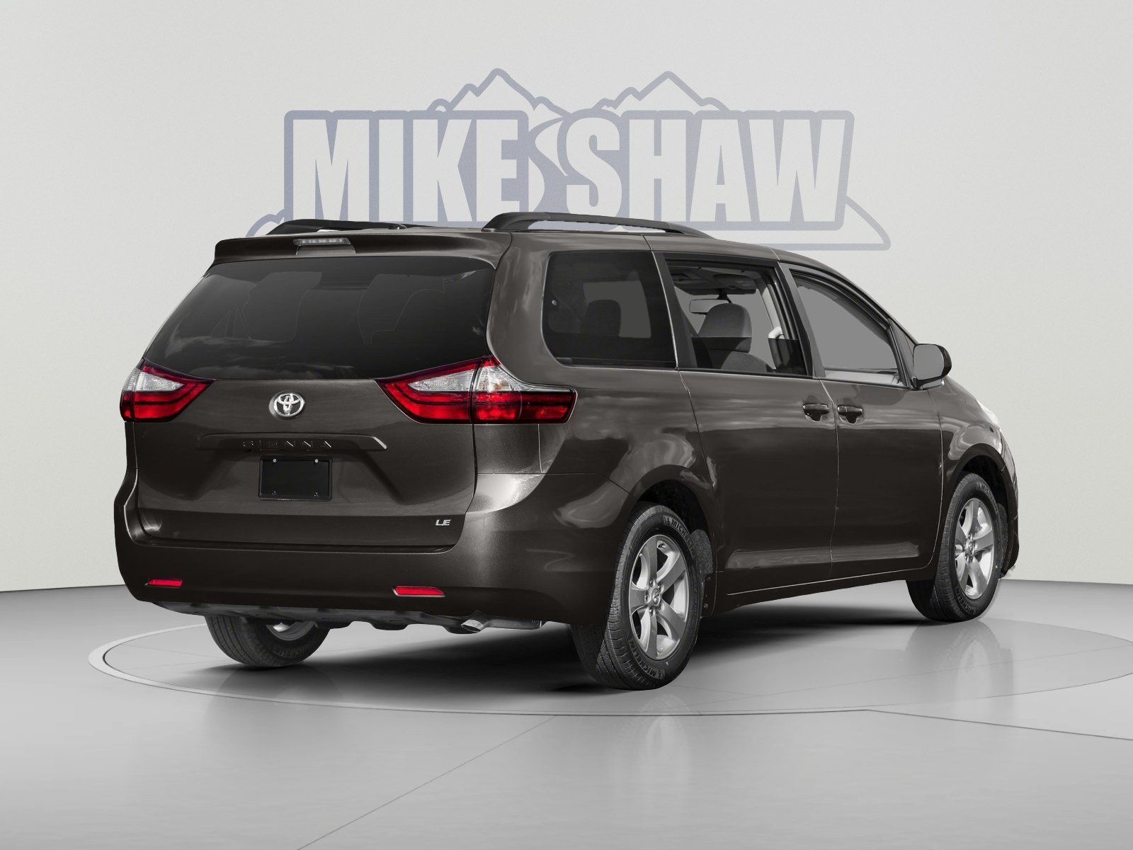 Used 2015 Toyota Sienna LE AWD/4WD image 2