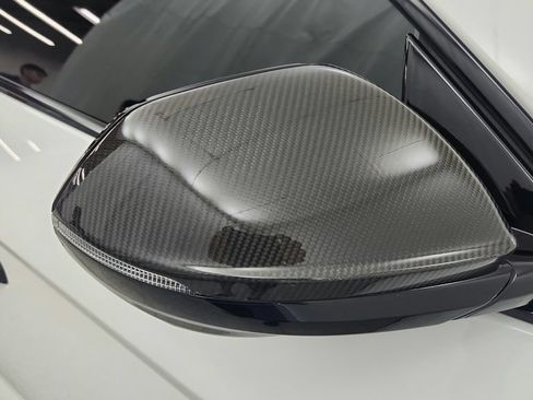 Used 2023 Lamborghini Urus Performante AWD/4WD image 33