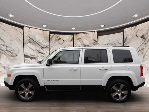 Used 2016 Jeep Patriot High Altitude image 9