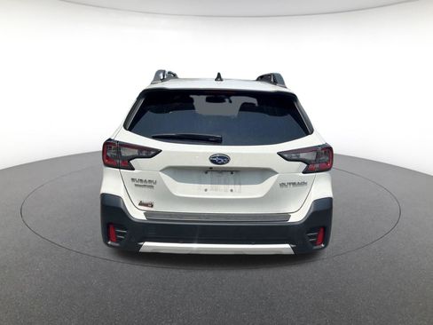 Used 2022 Subaru Outback Limited AWD/4WD image 6