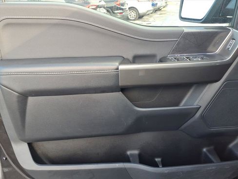 Used 2022 Ford F150 XLT w/ Equipment Group 302A High image 11