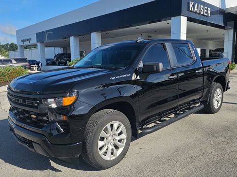 Used 2024 Chevrolet Silverado 1500 Custom RWD image 7