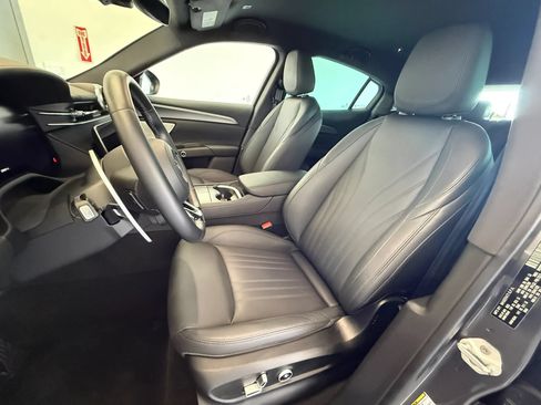 Used 2023 Maserati Grecale GT AWD/4WD image 16