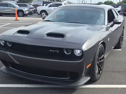 Used 2023 Dodge Challenger SRT Hellcat RWD image 1