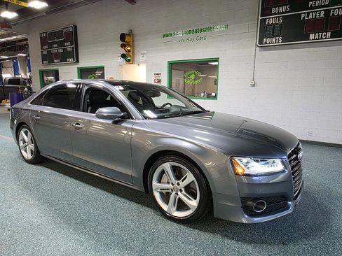 Used 2018 Audi A8 L 4.0T w/ Executive Package image 4