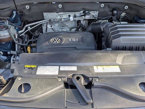 Used 2021 Volkswagen Atlas Cross Sport SE image 22