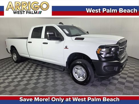 Used 2024 RAM 2500 Tradesman AWD/4WD image 1