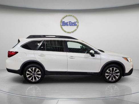 Used 2016 Subaru Outback 2.5i Limited AWD/4WD image 7