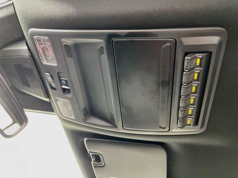 Used 2025 Ford Ranger Raptor AWD/4WD image 14