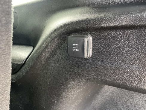 Used 2021 Jeep Grand Cherokee L Laredo RWD image 21