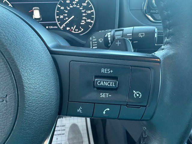Used 2022 Nissan Rogue S AWD/4WD image 17