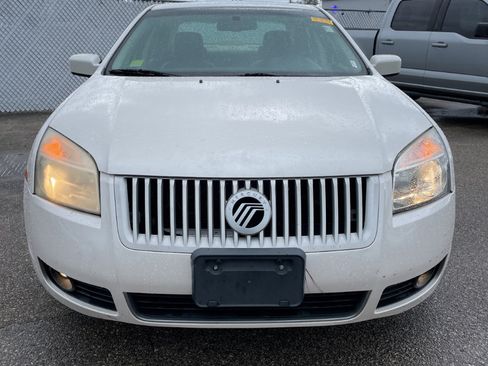Used 2009 Mercury Milan Premier image 2