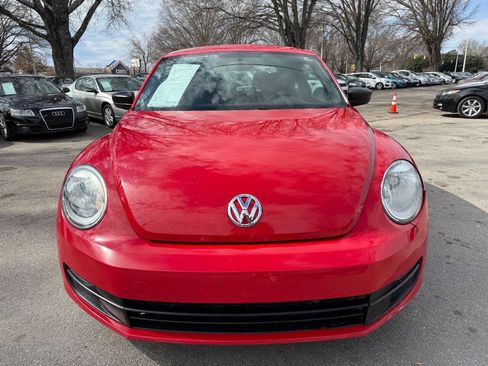Used 2012 Volkswagen Beetle 2.5 FWD image 2