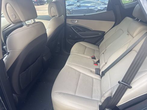 Used 2017 Hyundai Santa Fe Sport w/ 2.4L Tech Package 04 FWD image 10