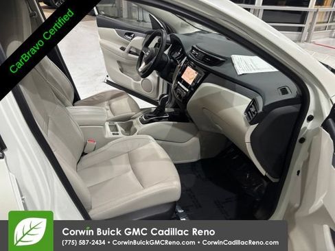 Used 2020 Nissan Rogue Sport SL FWD image 35