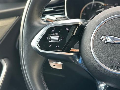 Used 2022 Jaguar F-PACE S AWD/4WD image 45