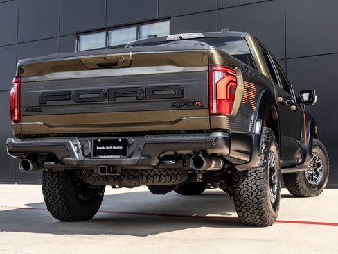 Used 2025 Ford F150 Raptor w/ Equipment Group 803A Raptor R AWD/4WD image 8