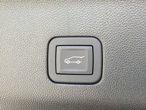 New 2026 GMC Yukon Denali w/ Sun & Power Step Package RWD image 19