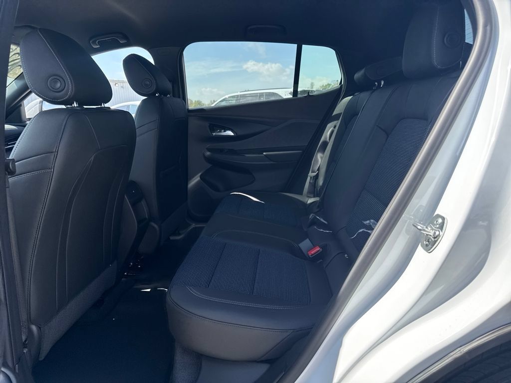 New 2026 Buick Envista Preferred w/ Convenience I Package FWD image 12