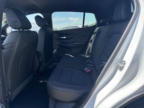 New 2026 Buick Envista Preferred w/ Convenience I Package FWD image 12