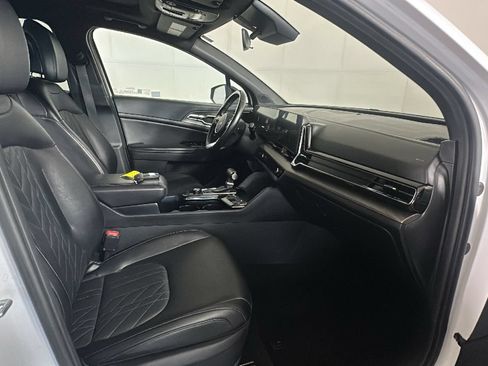 Used 2023 Kia Sportage X-Line w/ X-Line Premium Package AWD/4WD image 34
