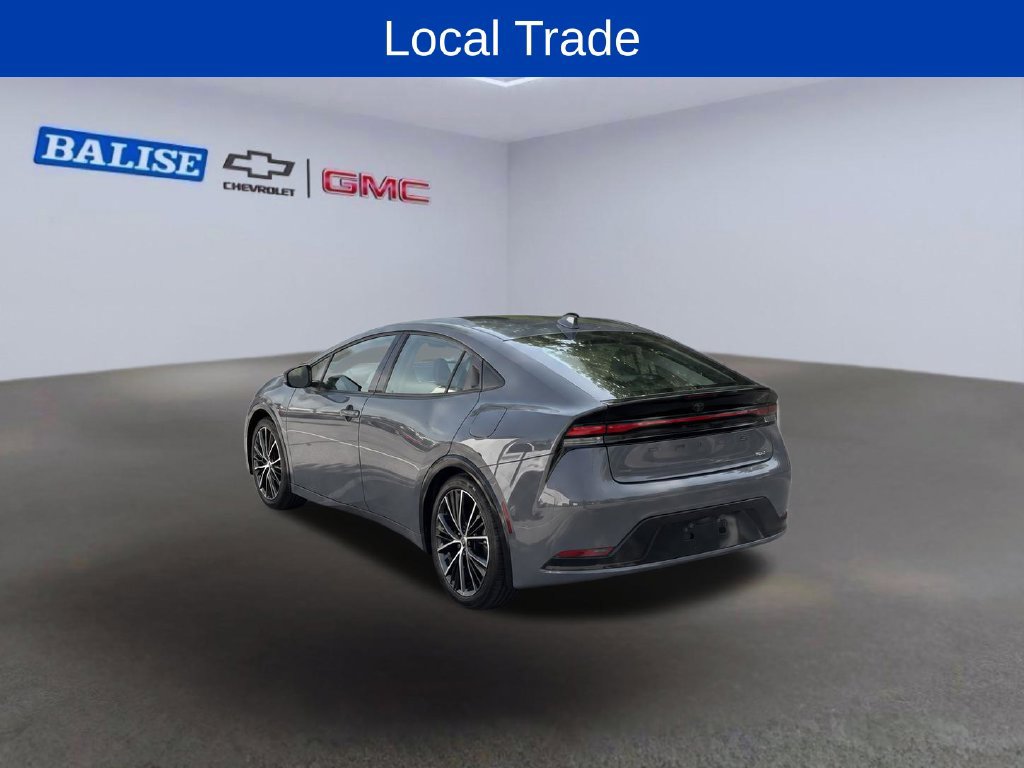 Used 2024 Toyota Prius XLE AWD/4WD image 4