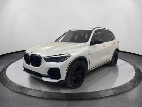 Used 2022 BMW X5 xDrive45e AWD/4WD image 1