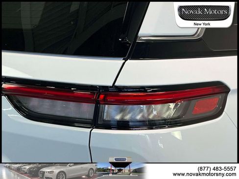 Used 2024 Jeep Grand Cherokee Limited 4xe image 11