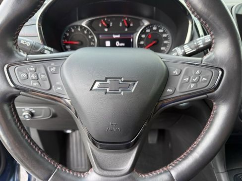 Used 2022 Chevrolet Equinox RS w/ RS Leather Package image 20