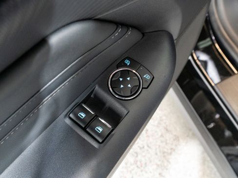 Used 2024 Ford Mustang GT Premium RWD image 16